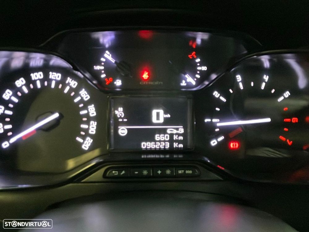 Citroën C3 1.2 PureTech C-Series - 12