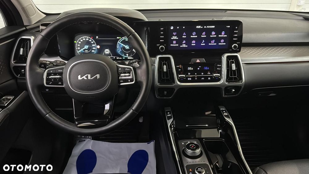 Kia Sorento 1.6 T-GDI HEV XL 7os - 15