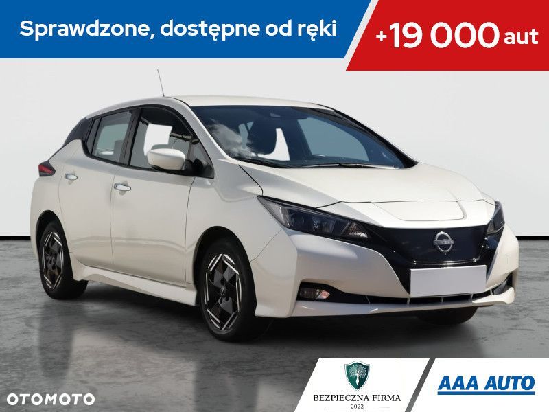 Nissan Leaf - 2