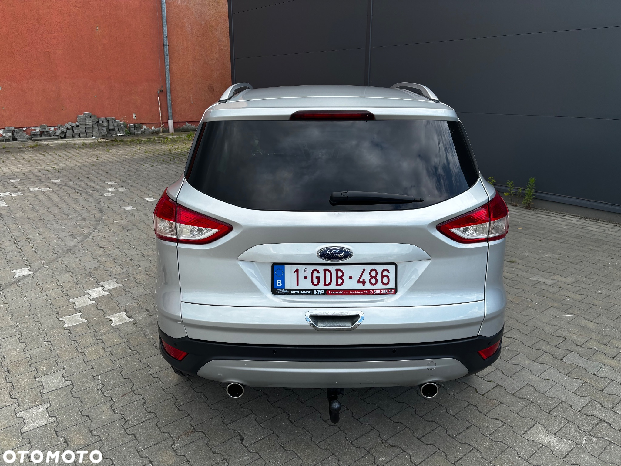 Ford Kuga 2.0 TDCi 2x4 Trend - 24