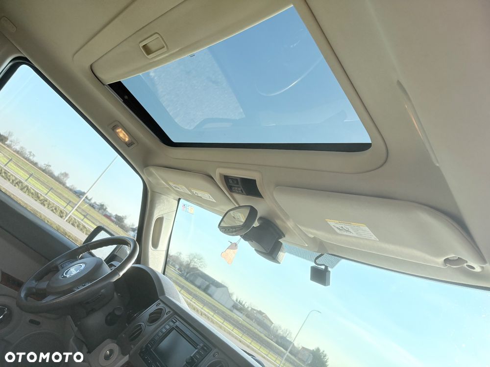 Jeep Commander 4.7 V8 - 19
