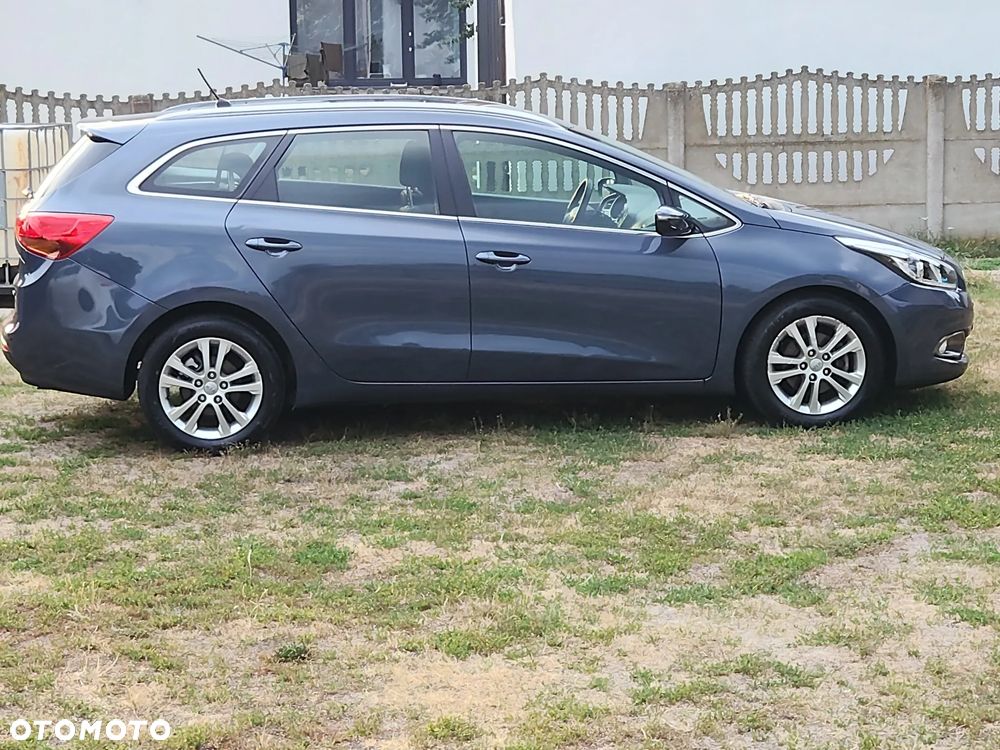 Kia Ceed 1.6 CRDi 128 Vision - 15