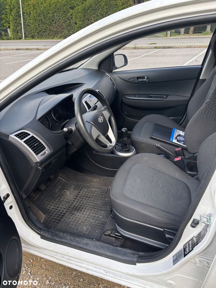 Hyundai i20 1.2 Edition Plus - 10