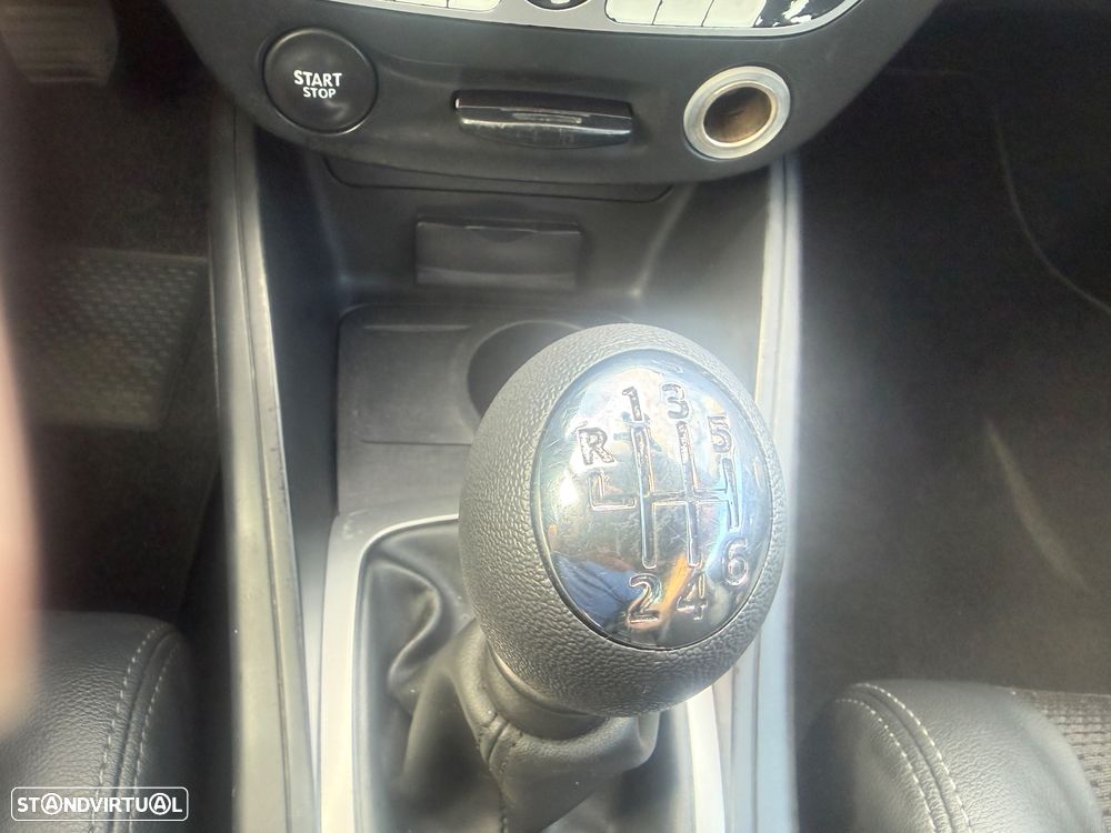 Renault Mégane Coupe 1.5 dCi Dynamique CO2 Champion - 25