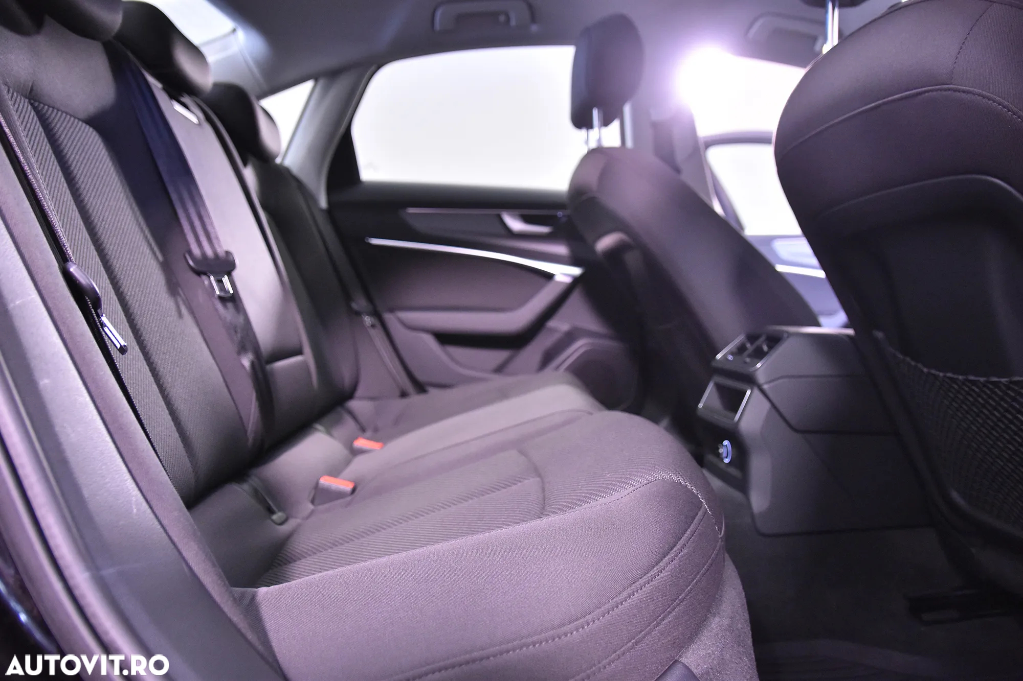 Audi A6 40 TDI S tronic - 12