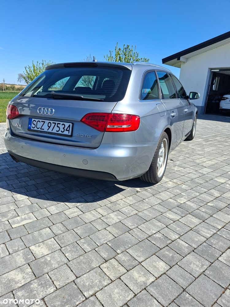 Audi A4 Avant 2.0 TDI DPF multitronic - 4