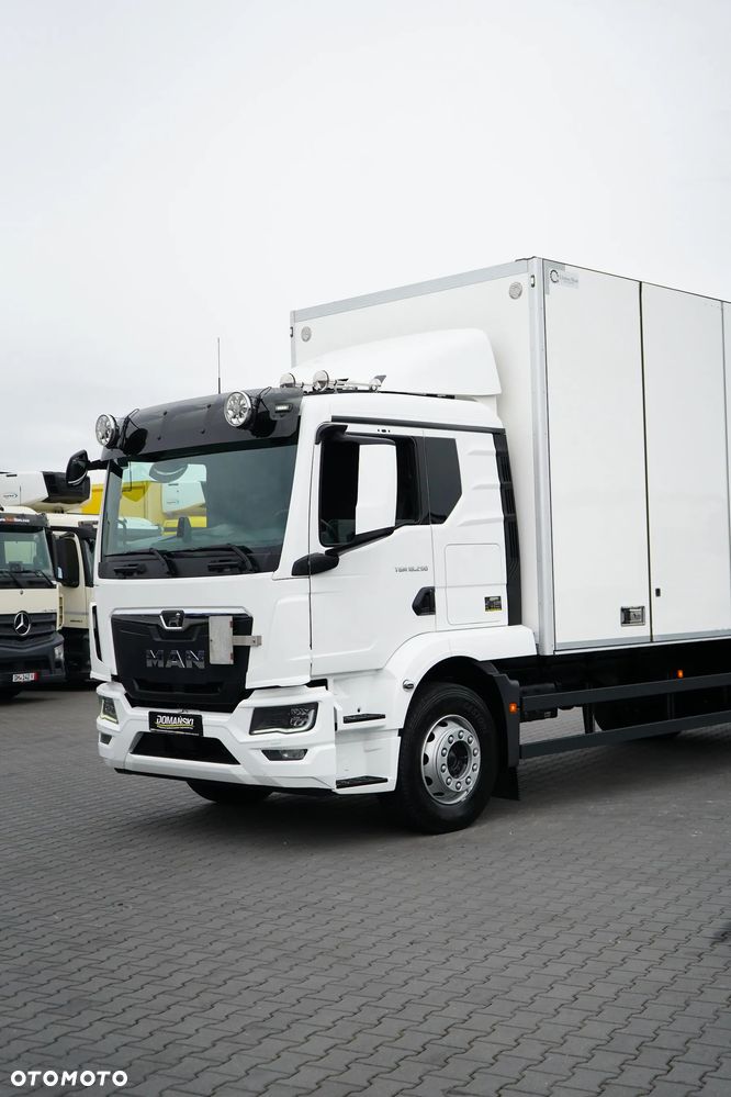 MAN TGM / 18.290 / ACC / EURO 6 / IZOTERMA + WINDA / 18 PALET / OTWIERANY BOK - 22
