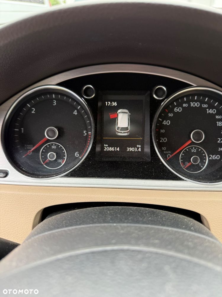 Volkswagen Passat Variant - 5