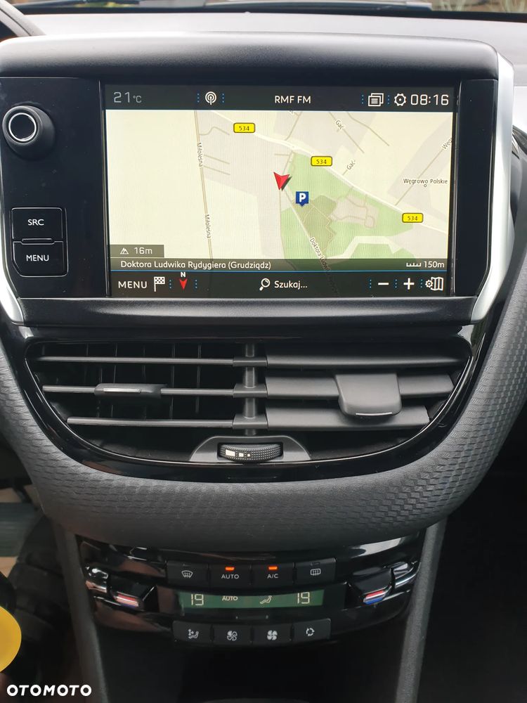 Peugeot 2008 PureTech 110 Stop&Start EAT6 Allure - 20