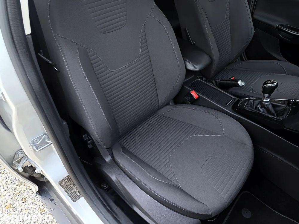 Ford Focus 1.0 EcoBoost STart-Stopp-System TITANIUM - 22