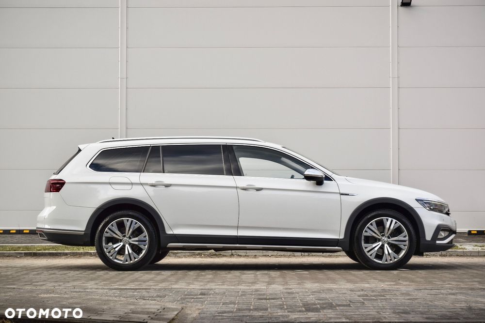 Volkswagen Passat Alltrack 2.0 TDI SCR 4Mot DSG - 29