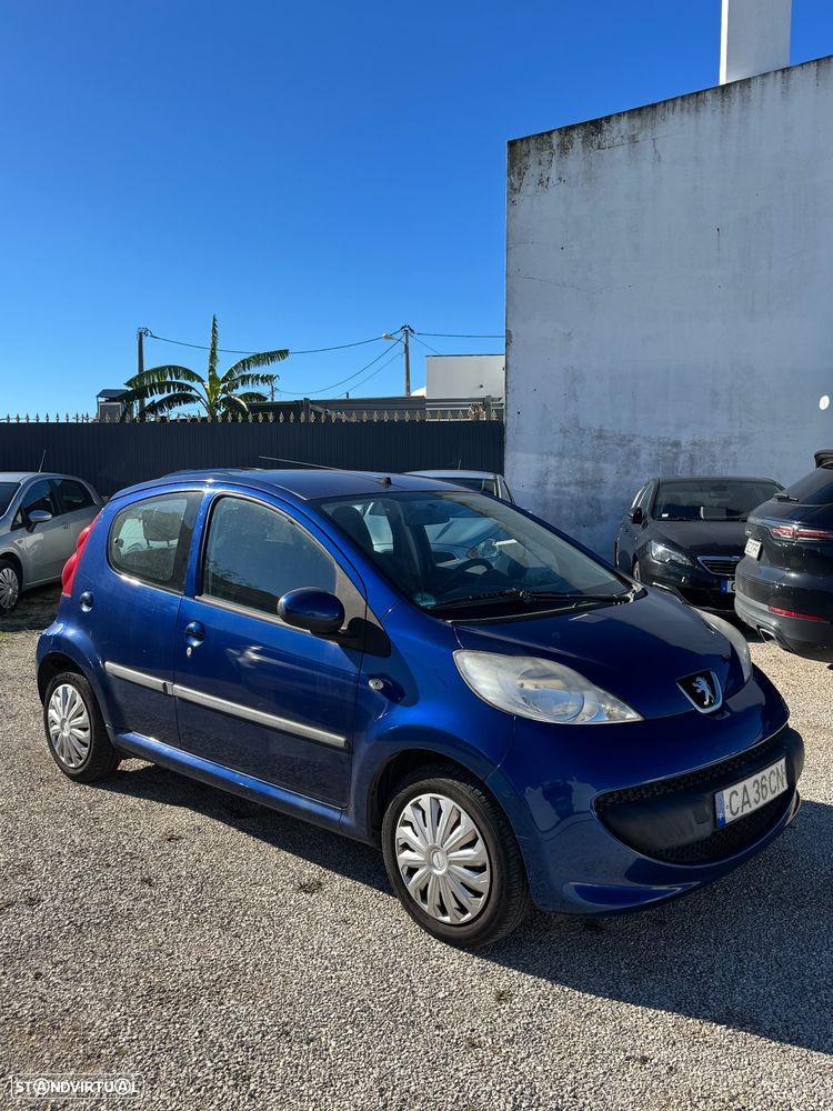 Peugeot 107 1.0 Filou - 1