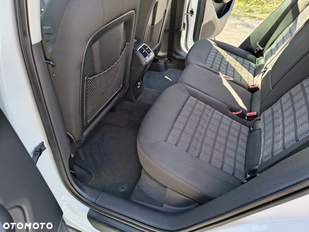 Audi Q3 2.0 TFSI Quattro S tronic sport - 23