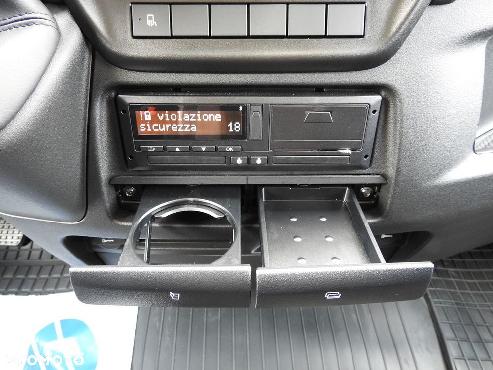 Iveco DAILY 35S18 NOWY PLANDEKA 8 PALET TEMPOMAT NAWIGACJA LEDY AUTOMAT HI-MATIC GWARANCJA PRODUCENTA  180KM - 38