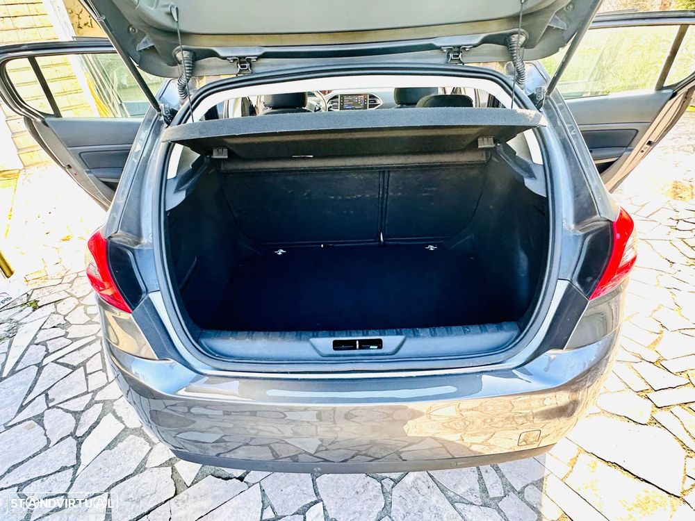 Peugeot 308 1.2 PureTech Style - 7