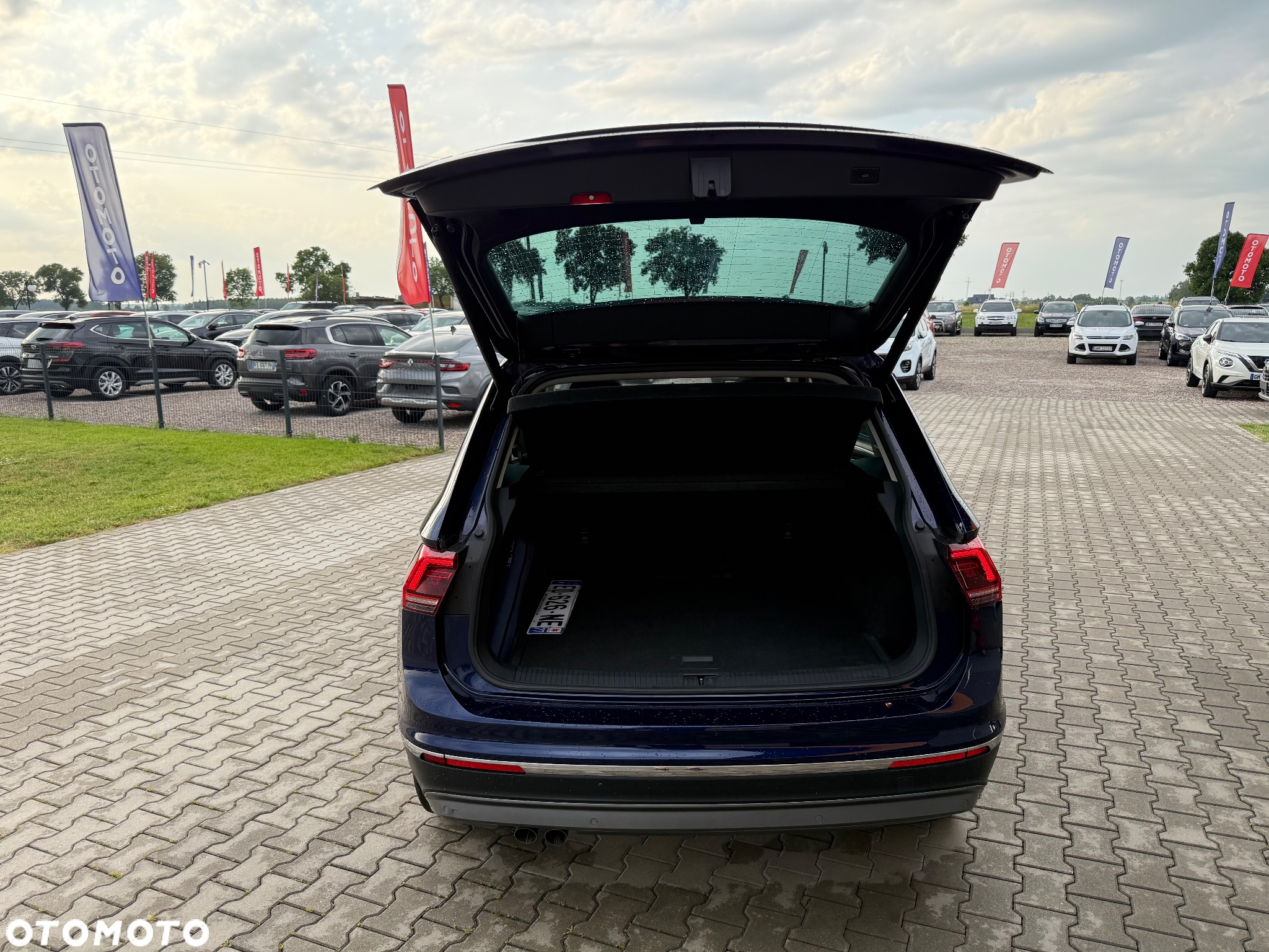 Volkswagen Tiguan 2.0 TDI SCR 4MOTION (BlueMotion Techn.) DSG Highline - 33
