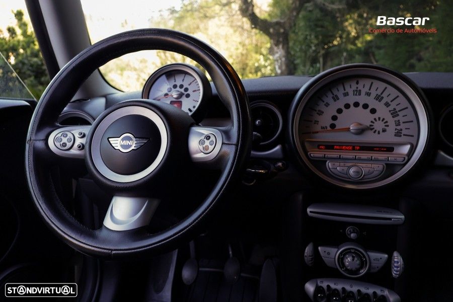 MINI 3 Portas Cooper D - 20