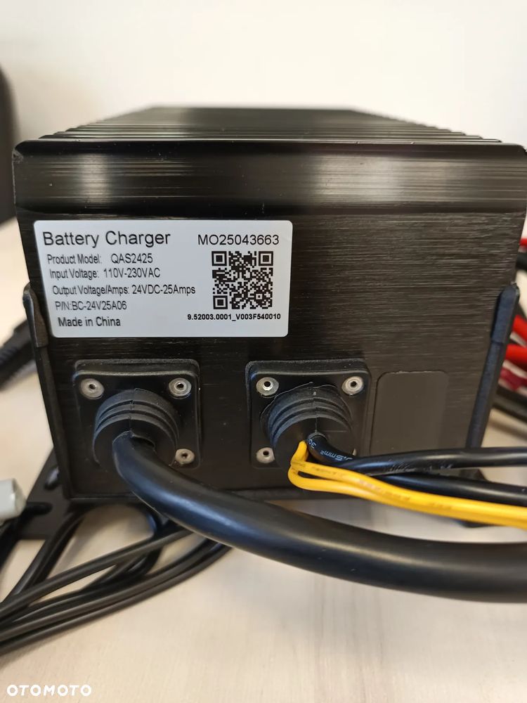 Prostownik GENIE - 2