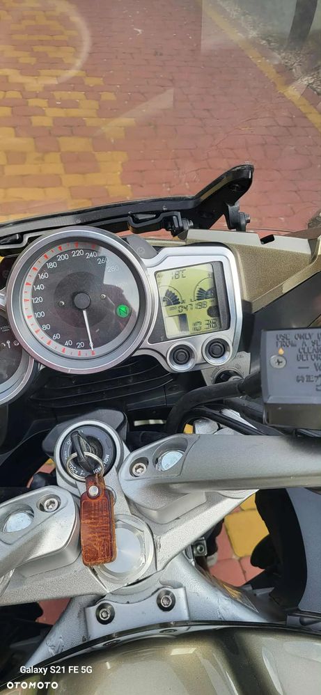 Yamaha FJR - 7