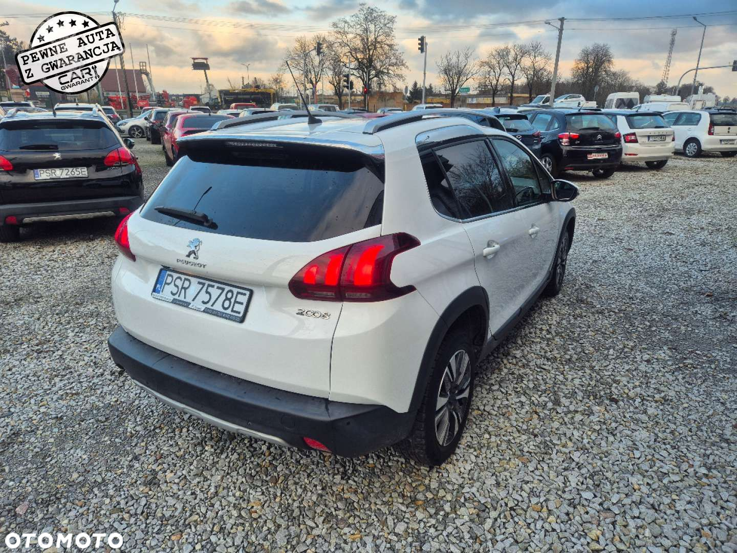 Peugeot 2008 - 5