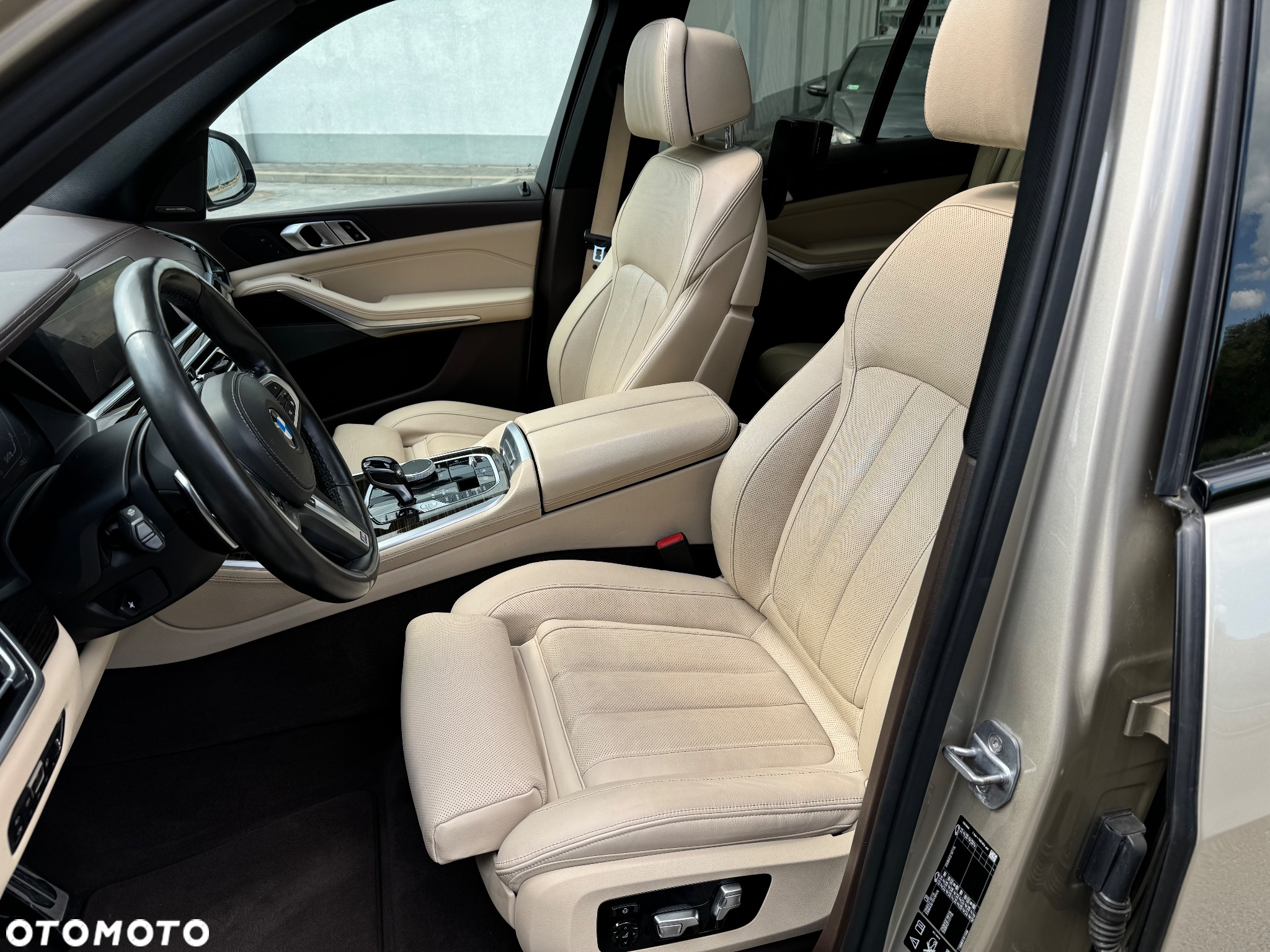 BMW X5 M M50d - 10