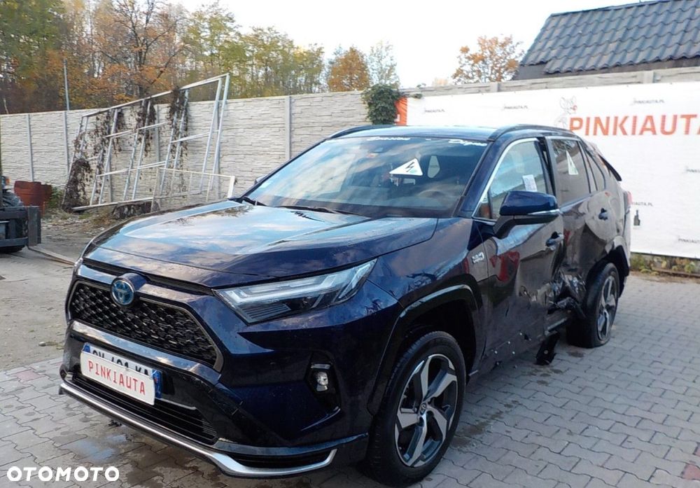 Toyota RAV4 - 6