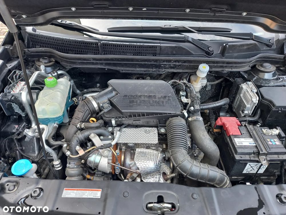 Suzuki S-Cross 1.4 SHVS Premium 4WD - 25