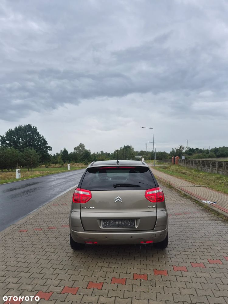 Citroën C4 Picasso - 6