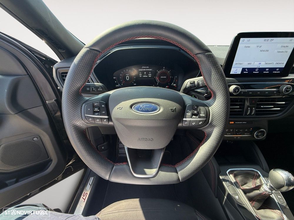 Ford Kuga 2.0 TDCi ST-Line - 12