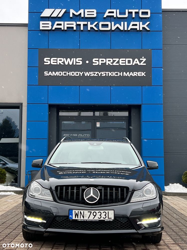 Mercedes-Benz Klasa C 220 CDI 4Matic 7G-TRONIC Avantgarde - 22