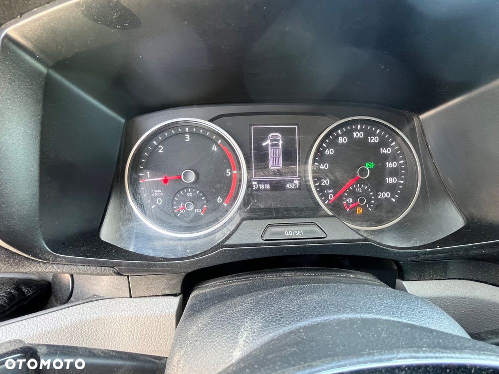Volkswagen Crafter - 11