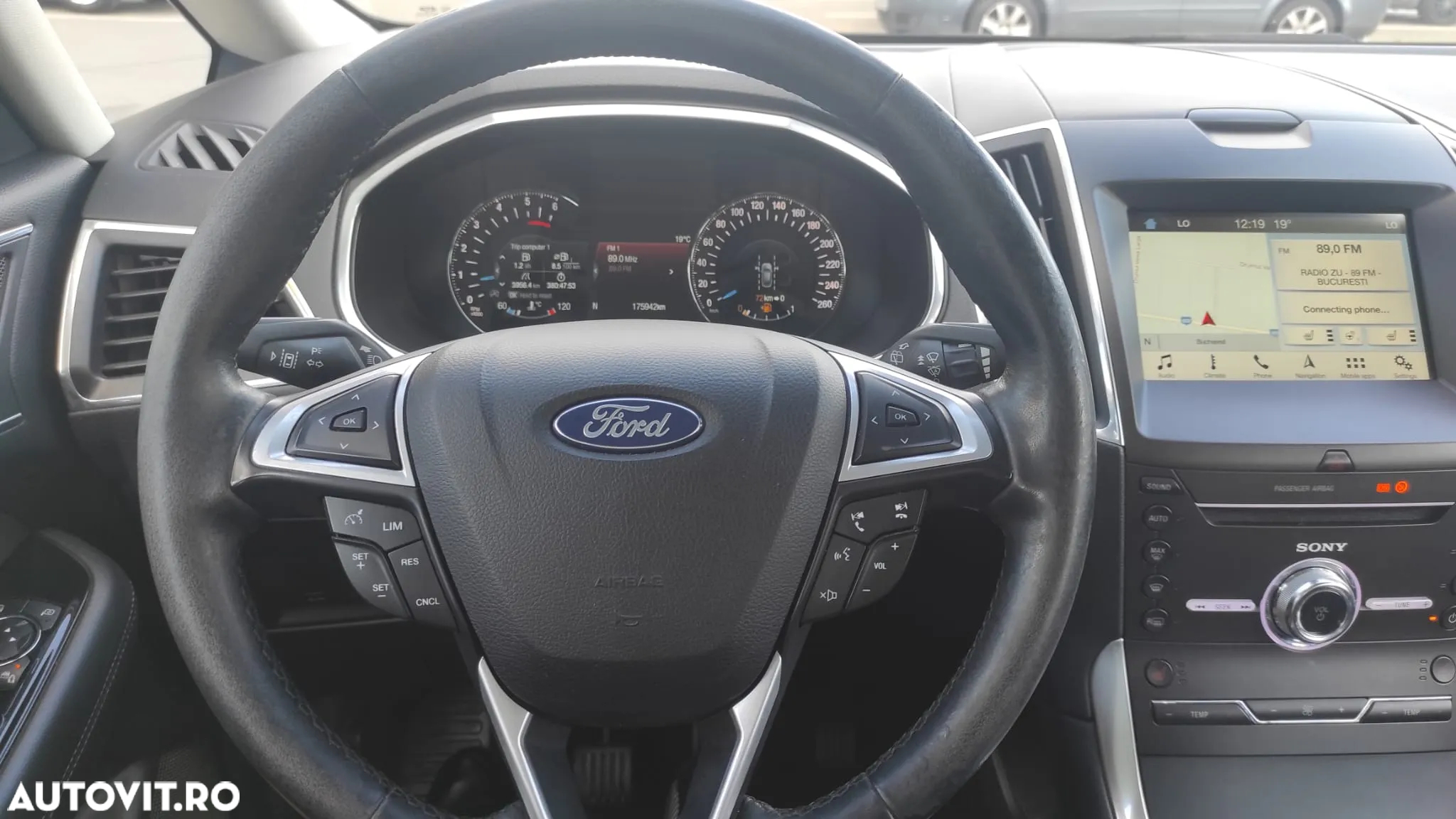 Ford S-Max 2.0 TDCi Titanium - 11