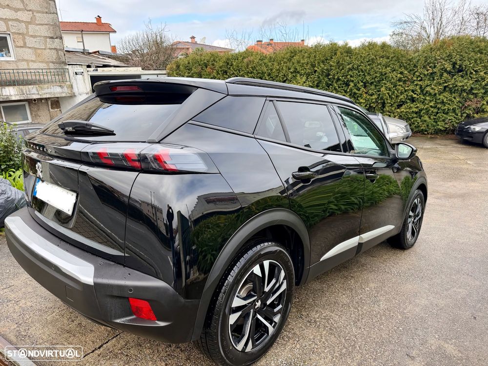 Peugeot e-2008 Allure - 5