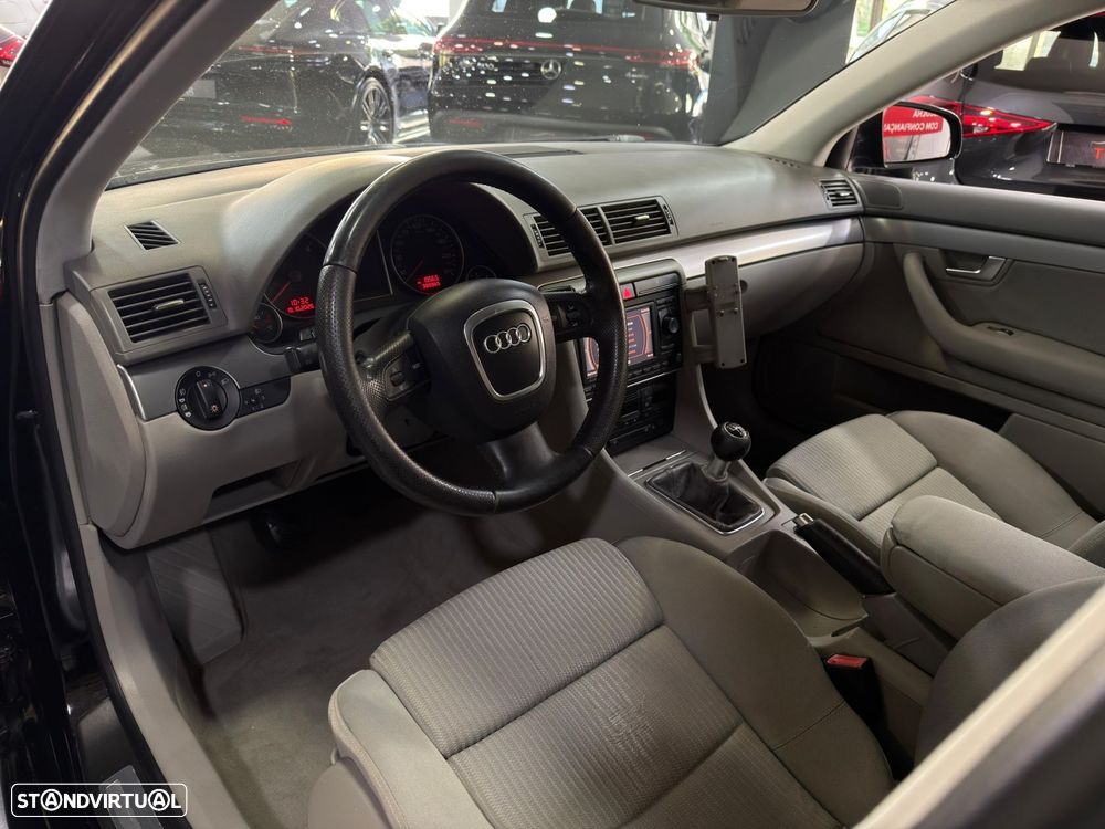 Audi A4 Avant 2.0 TDi S-line - 12