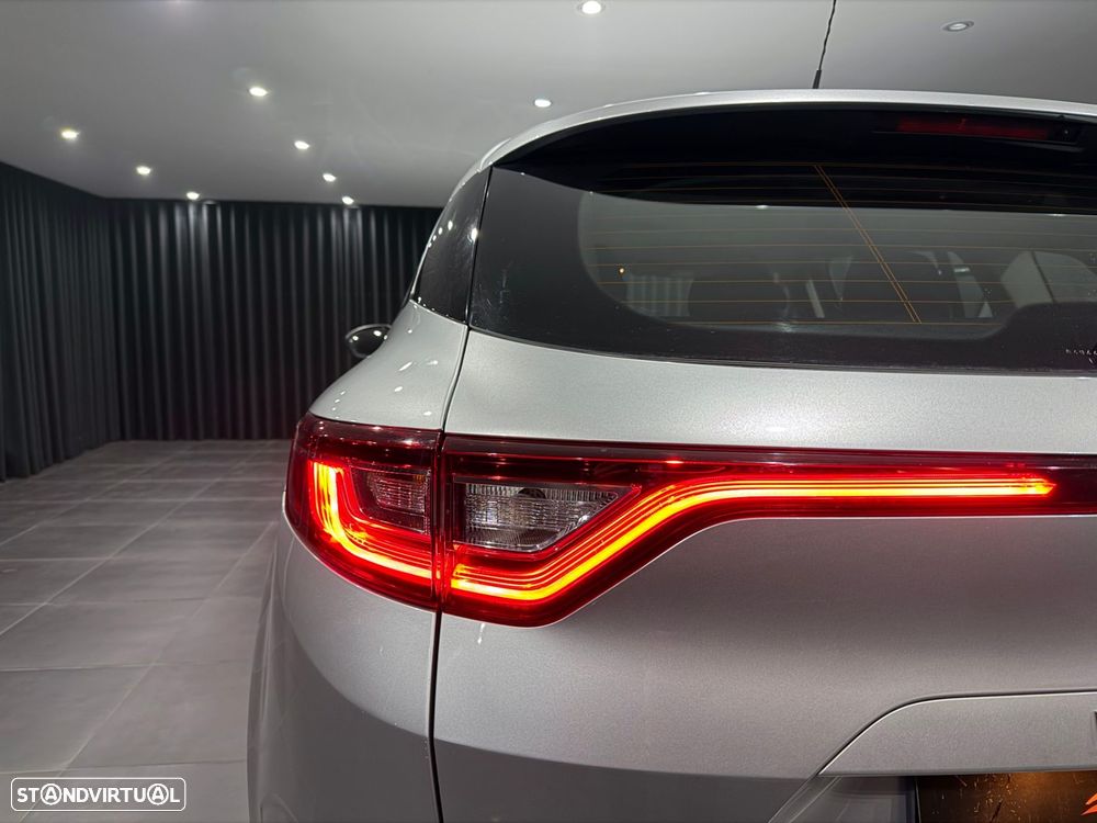 Renault Mégane Sport Tourer 1.5 dCi Limited EDC - 35