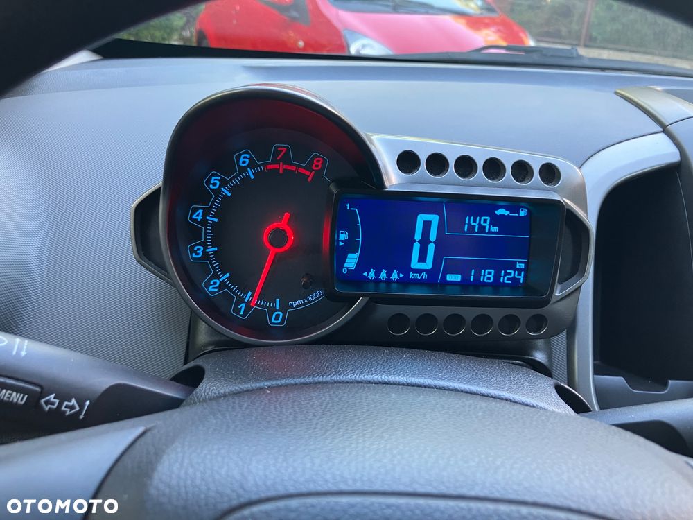 Chevrolet Aveo 1.4 16V LT EU5 - 9