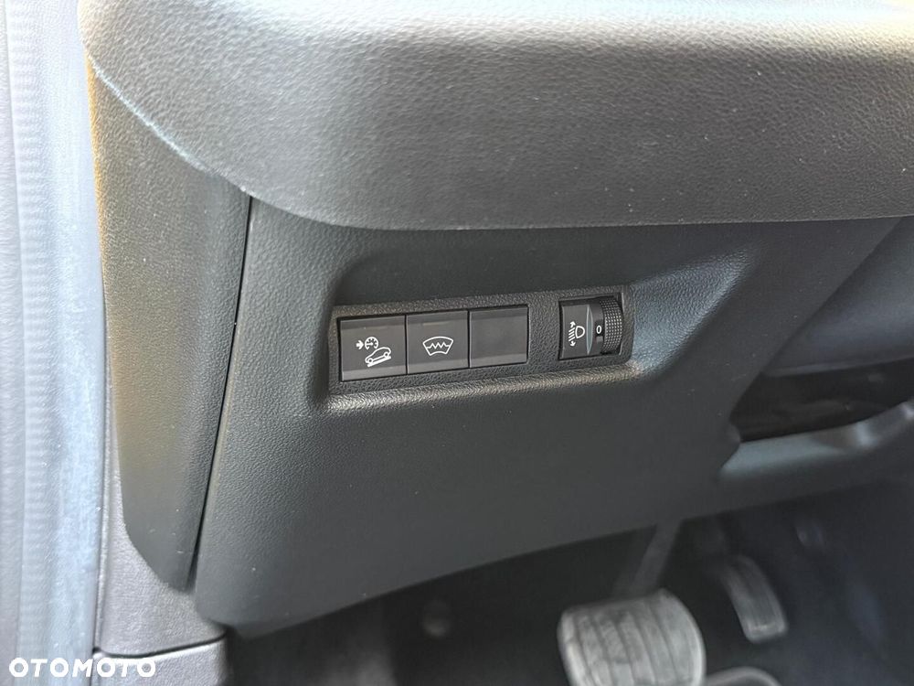 Jeep Avenger 54kWh Summit - 21