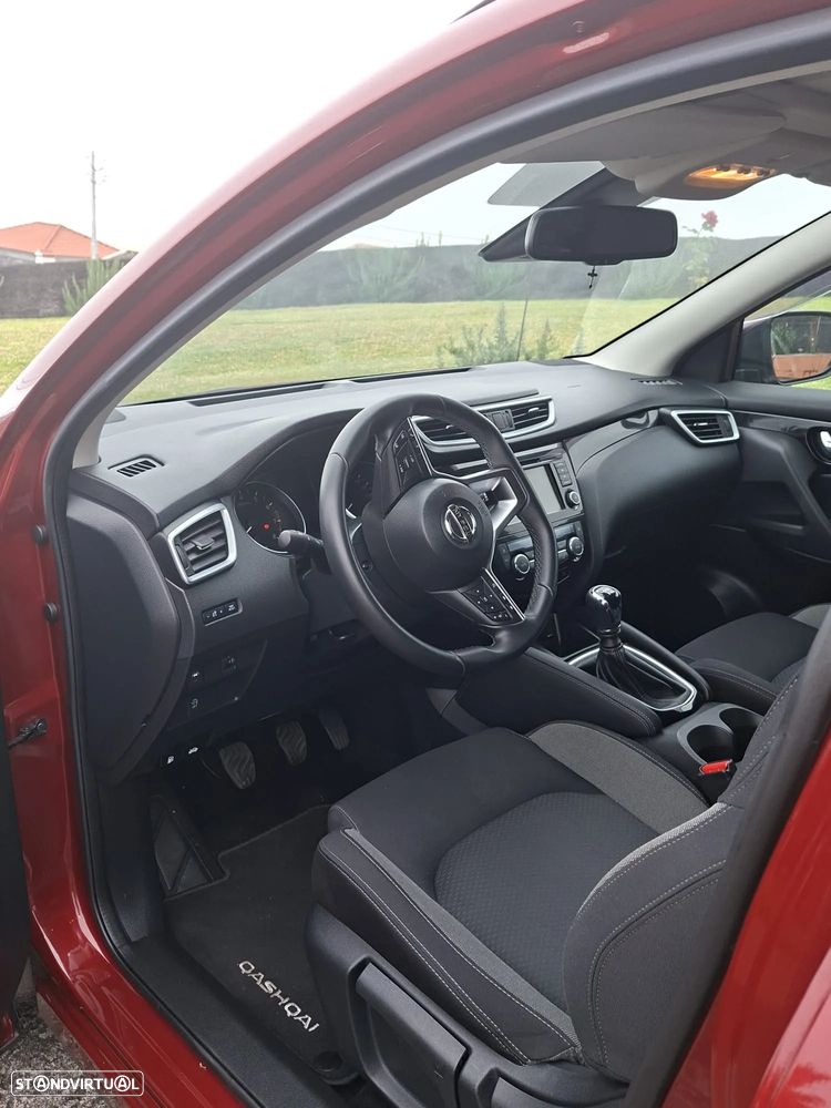 Nissan Qashqai 1.3 DIG-T N-Connecta - 15