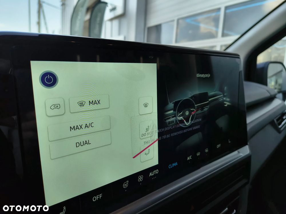 Volkswagen Transporter Kombi L2H1 N1 4Motion - 12