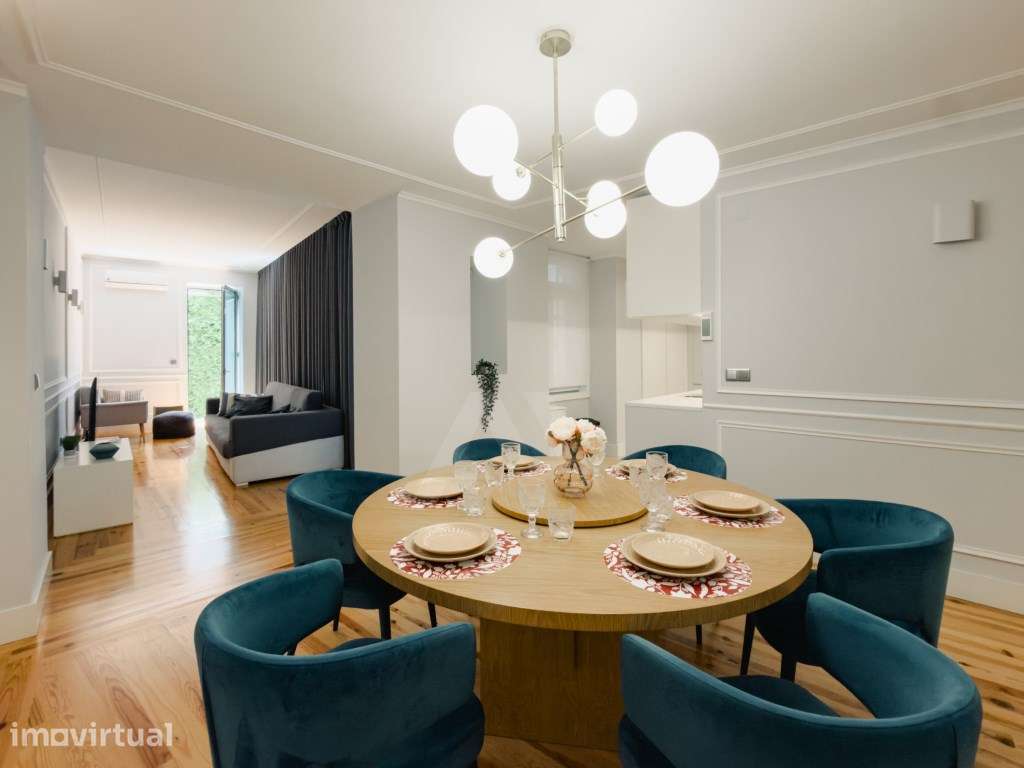 Apartamento T2 Totalmente Renovado e Mobilado em Lisboa - Grande imagem: 3/35