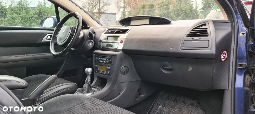 Citroën C4 HDi 110 FAP VTS - 8