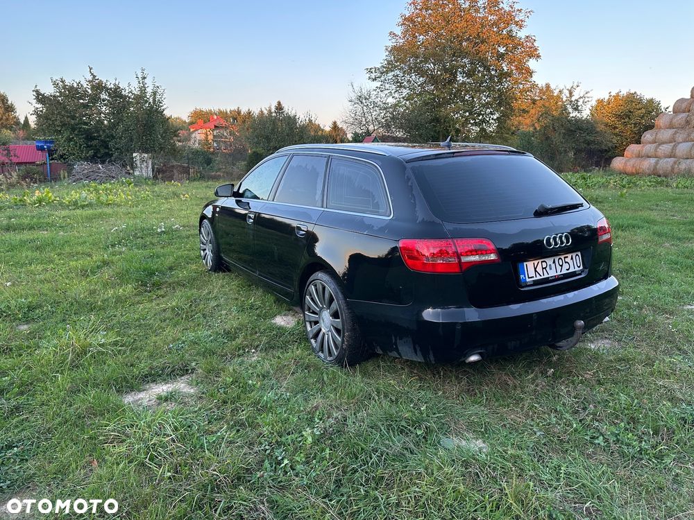 Audi A6 - 4