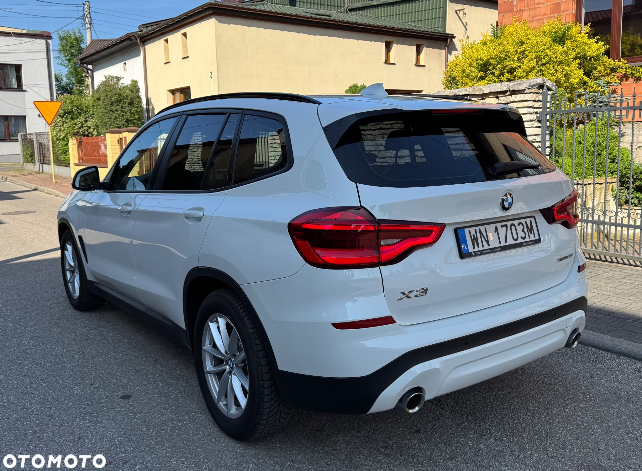 BMW X3 xDrive20i GPF Advantage - 3