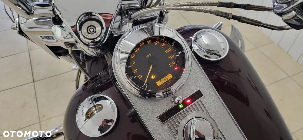 Harley-Davidson Touring Road King - 16