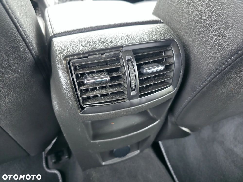 Opel Insignia 2.0 T Sport 4x4 - 21