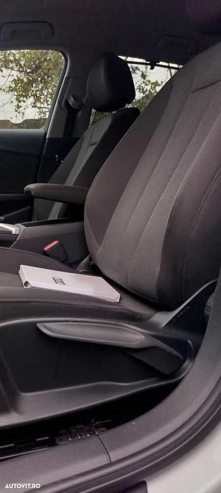 Audi A4 Avant 2.0 30 TDI S tronic MHEV Advanced - 34