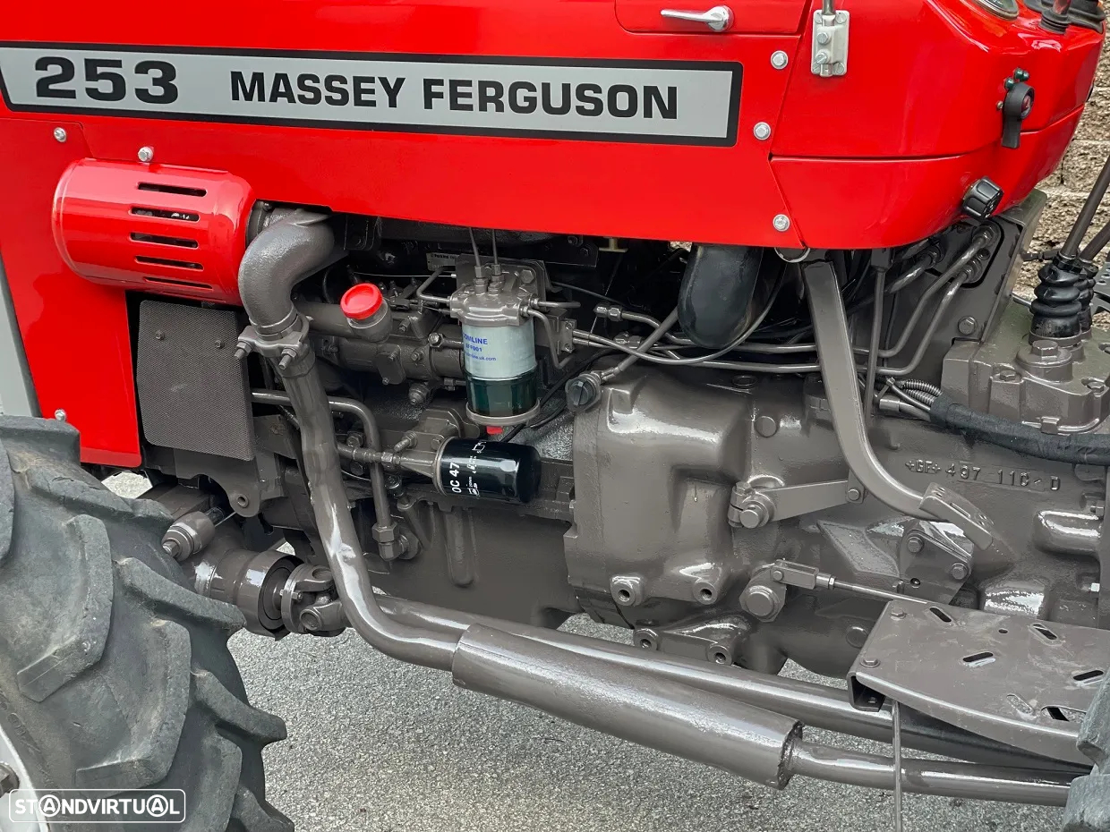 Massey Ferguson 253 4RM - 23