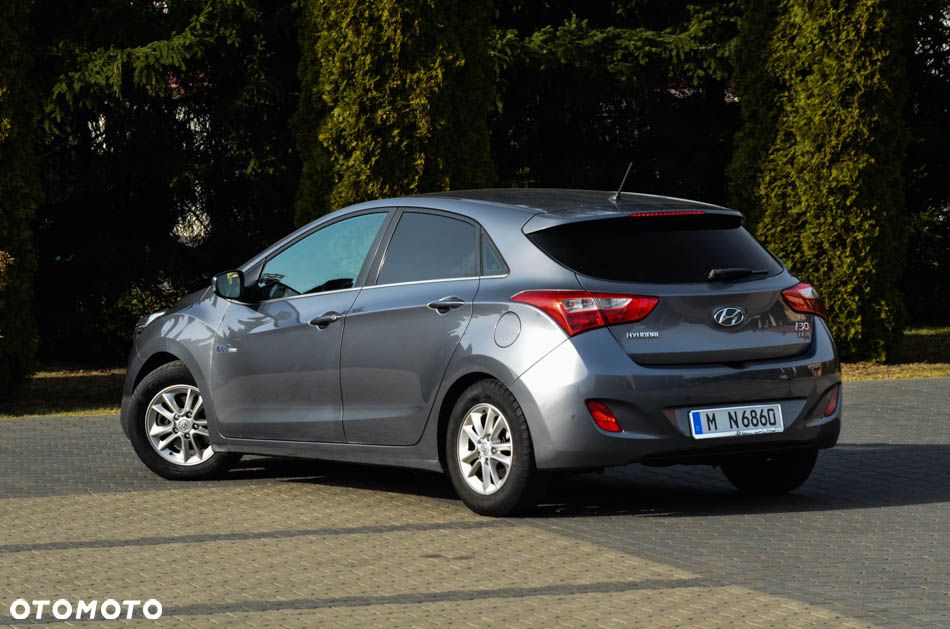 Hyundai i30 1.6 CRDi Premium - 17