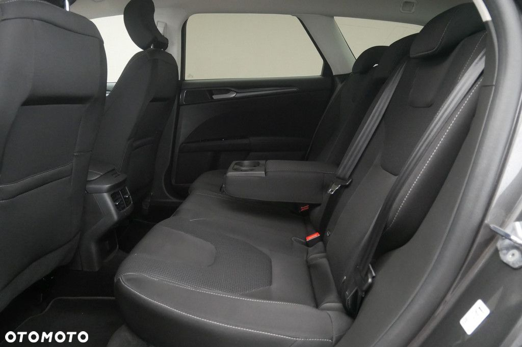 Ford Mondeo - 15