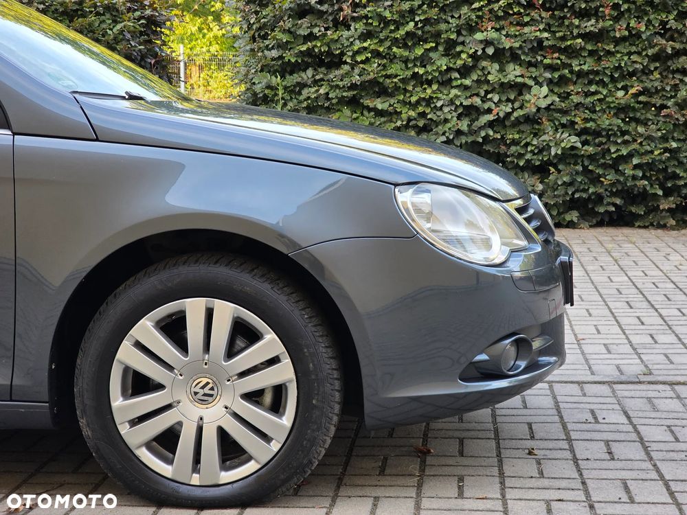 Volkswagen Eos - 31